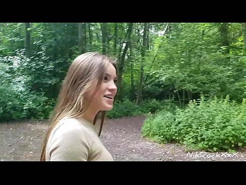❤️ Ман ба Эвелина пешниҳод кардам, ки дар ҷои ҷамъиятӣ шавем! Вай гуфт бале. Пас аз он ман вайро дар хар ва конча дар даҳонаш сихтам. Баъд вай худаш хашмгин шуд. ❤️ Супер секс дар мо ☑